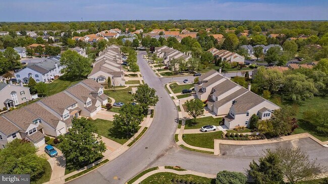 Photo - 2403 Doral Dr