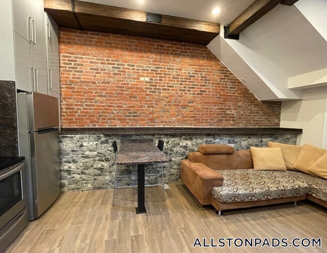 Photo - 1028a Commonwealth Ave Unit 103