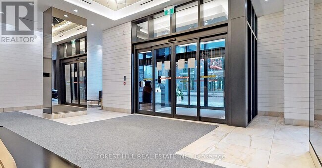 Photo - 55 Merchants' Wharf Unité 726