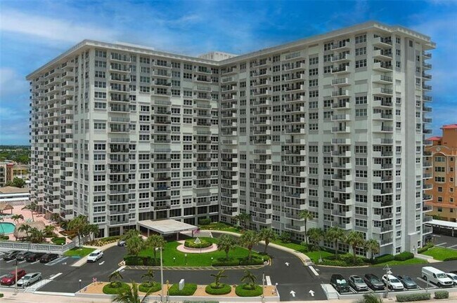Photo - 405 N Ocean Blvd Unidad 915
