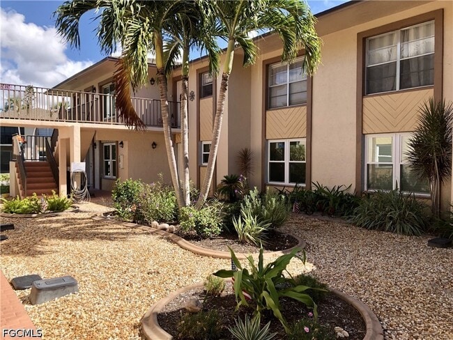 Photo - 16881 Davis Rd Unit 214