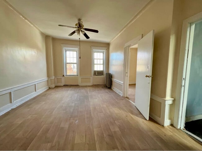 Photo - 1624 Pitkin Ave Unit 3