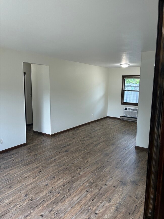 Unit 1 Living Room - 1404 Hayden Ave