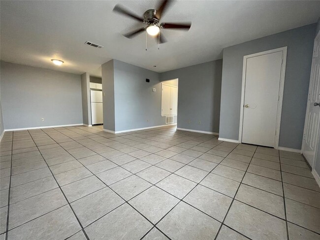 Building Photo - 200 Howell St Unit 7 Rental
