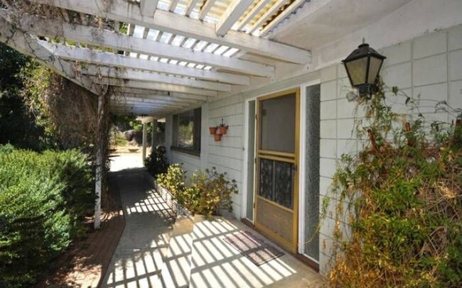 Photo - 1579 Old Topanga Canyon Rd Unit Apartment