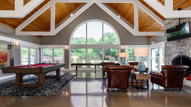 Photo - Hidden Lake Apartments