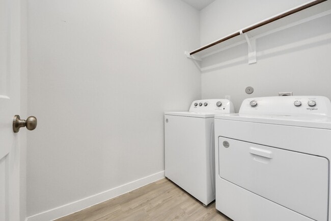 Photo - 25089 Pomegranate Pl