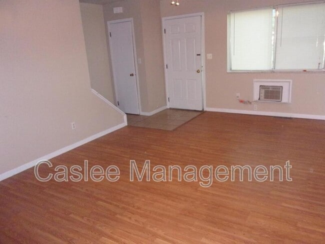Photo - 471 Brentwood Dr