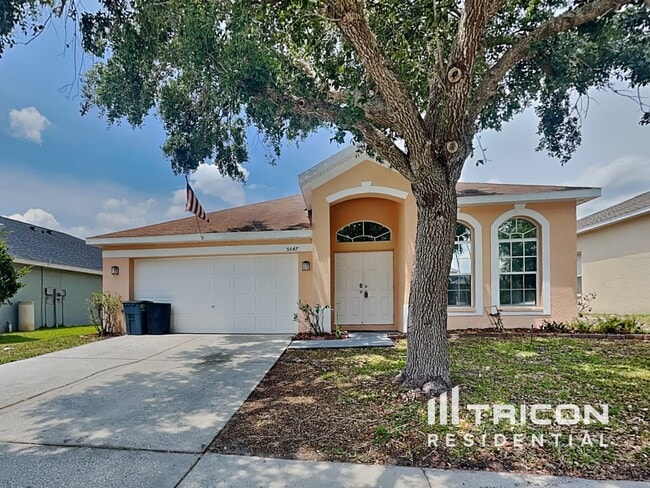 Photo - 5547 Braddock Dr House