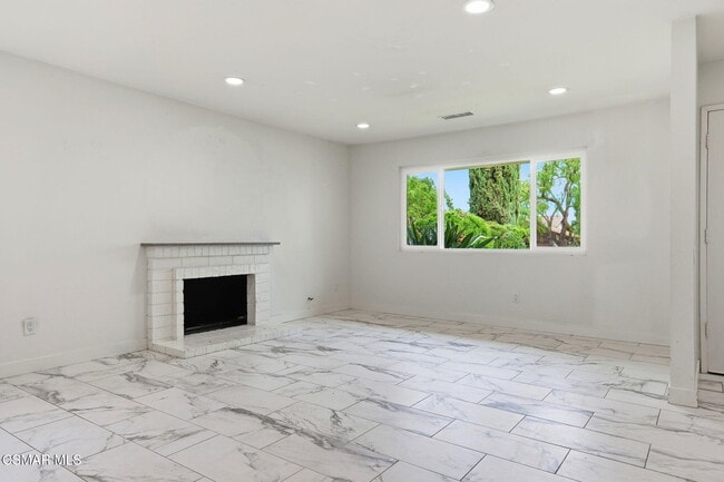 Photo - 30845 Catarina Dr