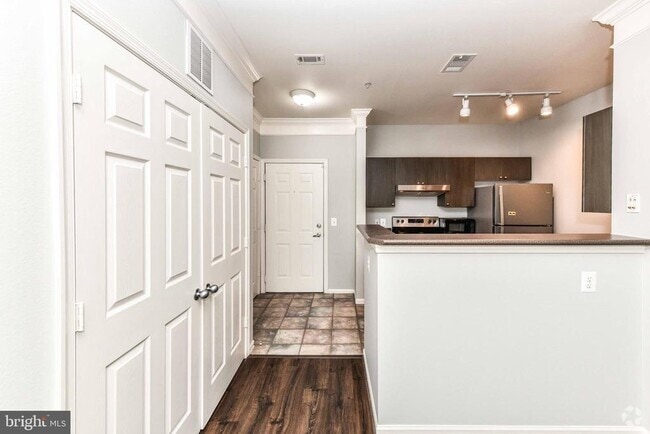 Building Photo - 3021 Nicosh Cir Unit 1405 Rental