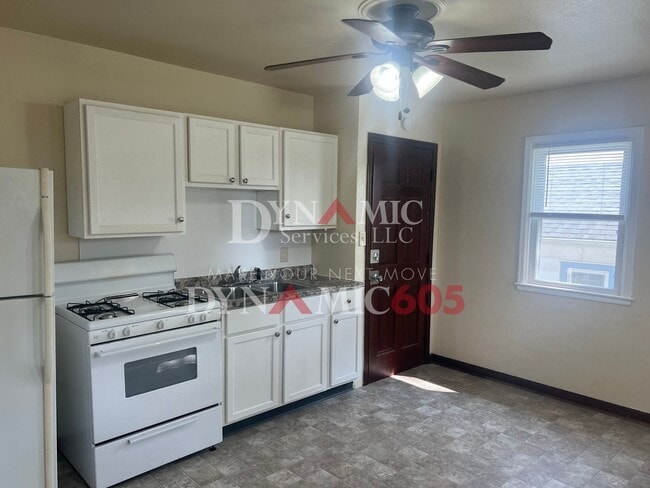 Photo - 403 S Wayland Ave Unit Apt. 2