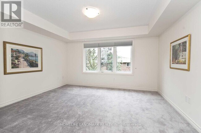 Photo - 5 Eaton Park Ln