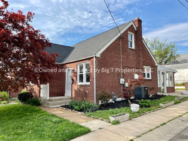 Building Photo - Home for rent in Wilmington