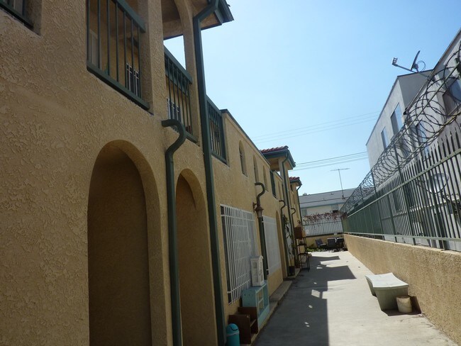 Photo - Gramercy Manor