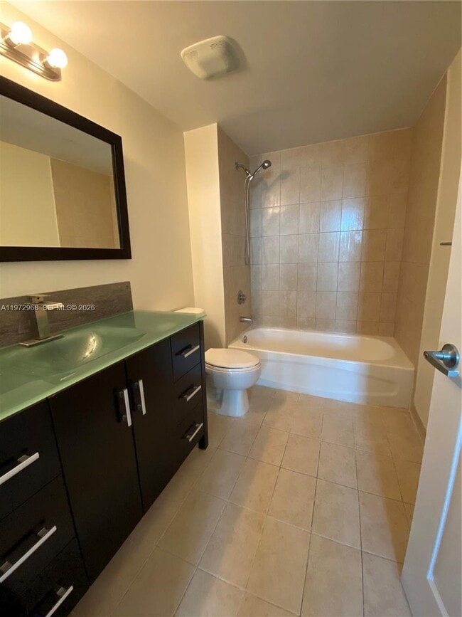 Photo - 275 NE 18th St Unit 2009