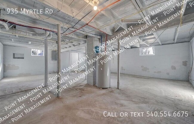 Photo - 935 Myrtle Rd