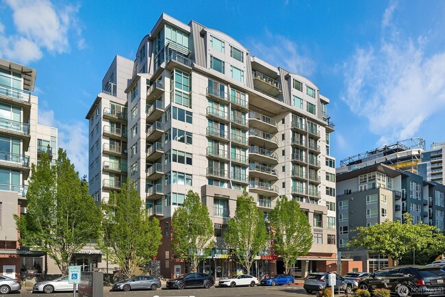 Building Photo - 2Bd/1.75Ba Bellevue Condo Unit 1002