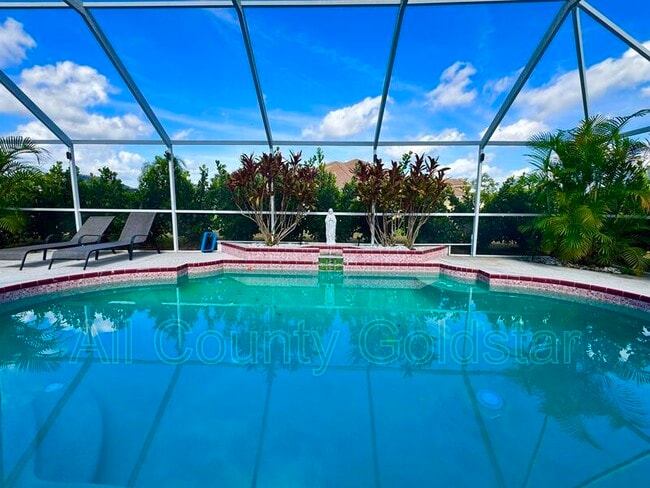 Building Photo - 5028 Greenway Ct