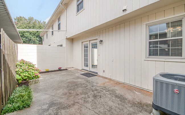 Photo - 7914 Gleason Dr