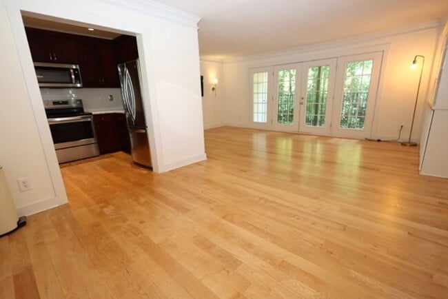 Photo - 2 Bedroom Condo in Buckhead for RENT!!! (Garden Brook at Peachtree Hills)