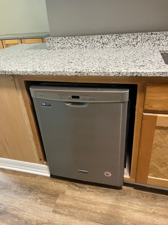 Photo - 8715 Fowler Ave Unidad 1