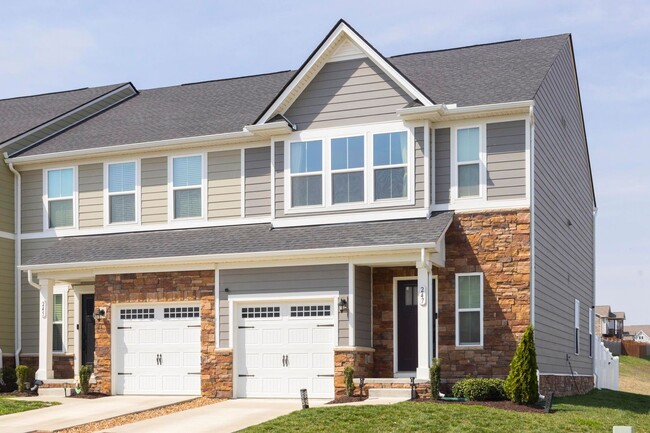 Photo - 247 Pryor Dr