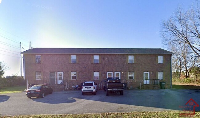 Photo - 540 W Stevens St