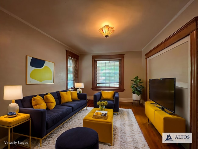 Photo - 1300 Steele St