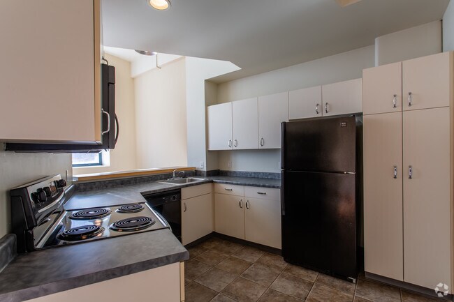 1BR, 1BA w/study - 984 SF - The Penn Garrison Lofts