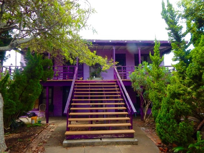 1916 Bernardo De Galvez Ave Unit 4