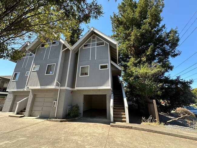 Ninth Street Quad Plex - Ninth Street Quad Plex Apartment Unit 128