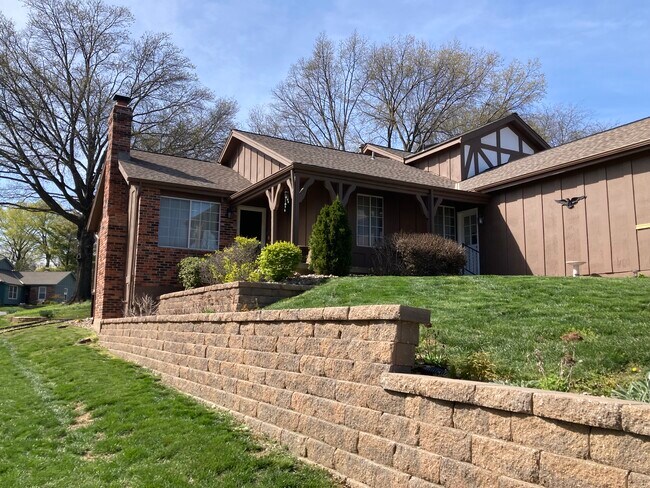 Photo - 10139 Edelweiss Cir