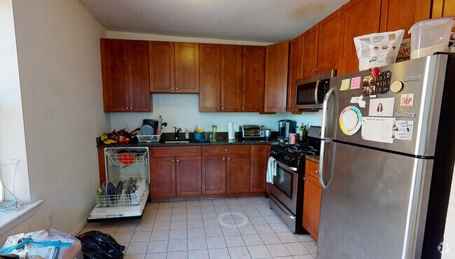 Building Photo - 880 Huntington Ave Unit 2 Rental