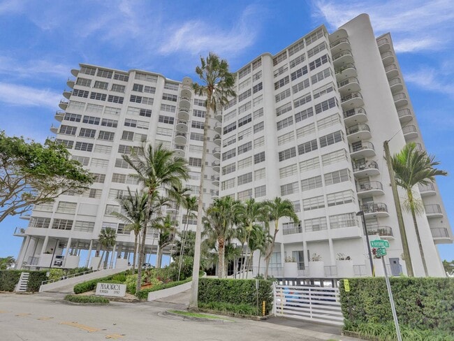 Building Photo - 11930 N Bayshore Dr Unit 1407 Rental