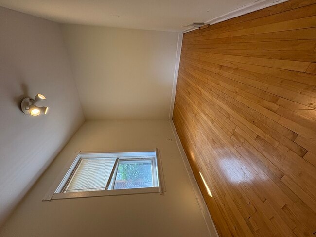 Photo - 2170 W Windsor Ave Unit 2R