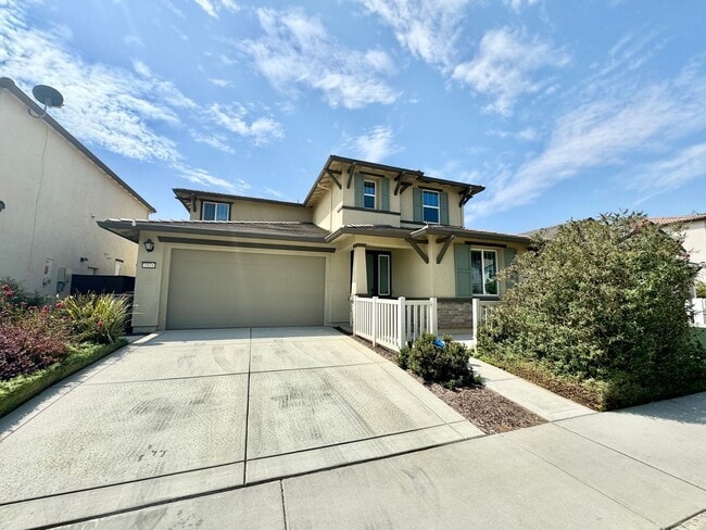 Photo - Beautiful home in Springlake!!