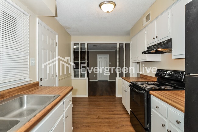 Photo - 5070 Quince Rd