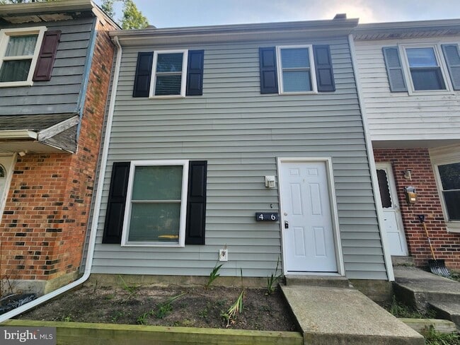 46 Village Dr