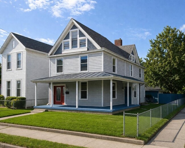 Building Photo - 803 Heaton St