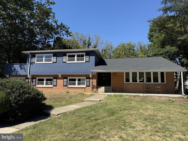 Building Photo - 355 Cherry Hill Blvd Rental