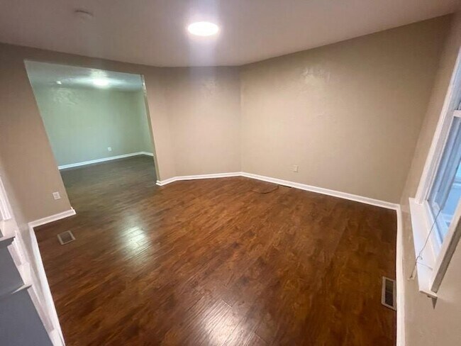 312 Jackson Ave