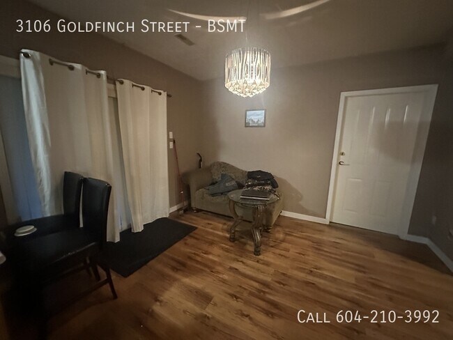 Photo - Spacious Suite Near Highstreet Unit BSMT
