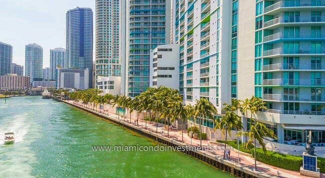 Photo - 335 S Biscayne Blvd Condominio Unidad 2006