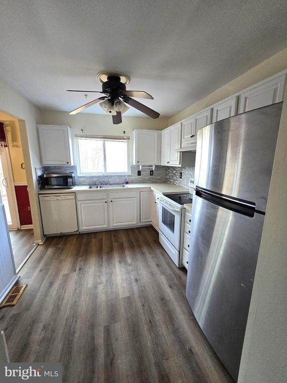 Photo - 55 Beaver Pond Cir