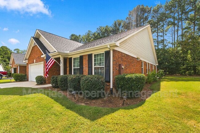 678 Kensington Ct SE
