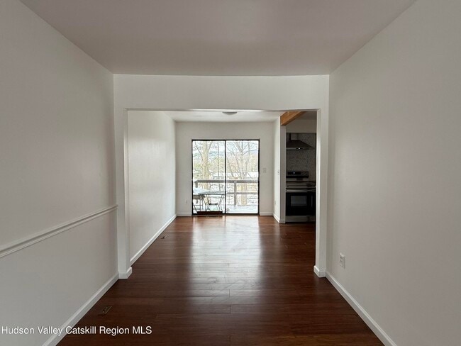 Photo - 259 Village Ct