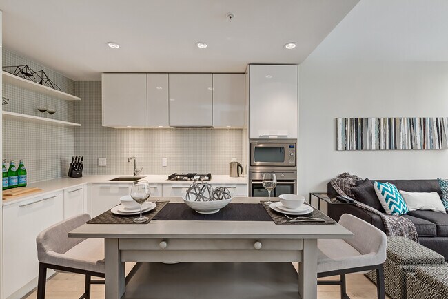 Photo - 901-910 10 Ave SW Unit 809