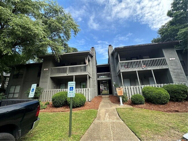 Photo - 1849 Tryon Dr