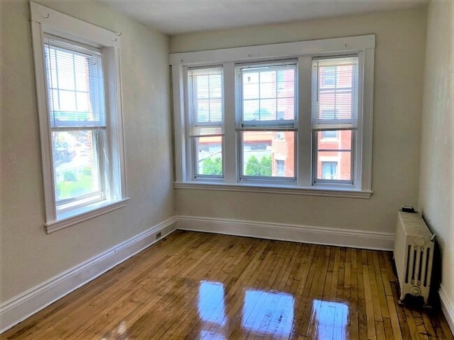 Photo - 32 Reedsdale St Unit 6